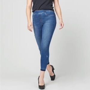 SPANX / DISTRESSED ANKLE SKINNY JEANS / SZ M / MEDIUM WASH / #20203R